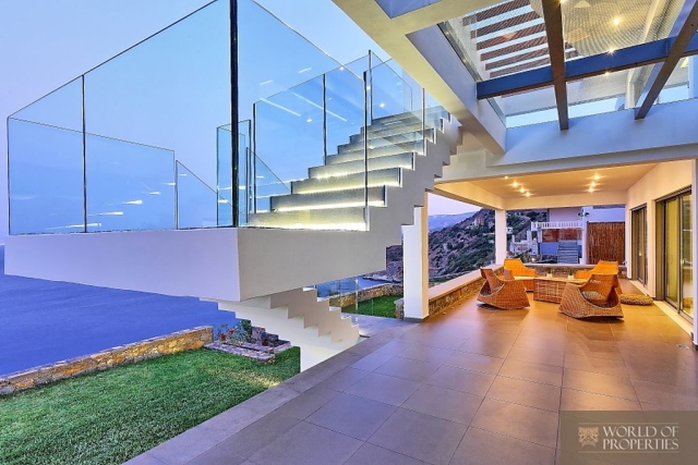 web_stair 6.jpg